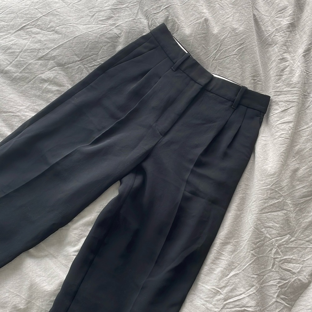 Wilfred Effortless Pants in Black Crepe